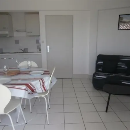 Lägenhet Apartment Milady Cottage